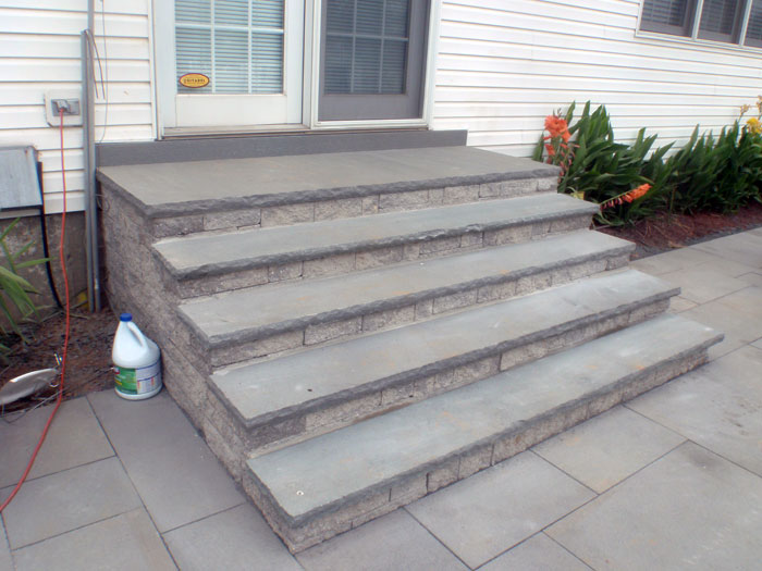 Richboro Pa Bluestone Patio Installation Evergreen Lmi